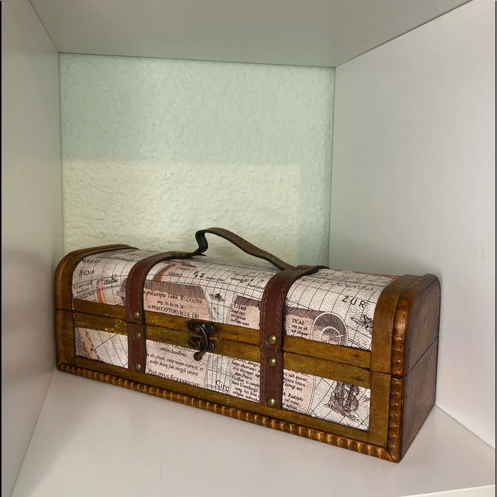 Decorative Old Map Wood & leather Wine Box - Picture 2 of 10